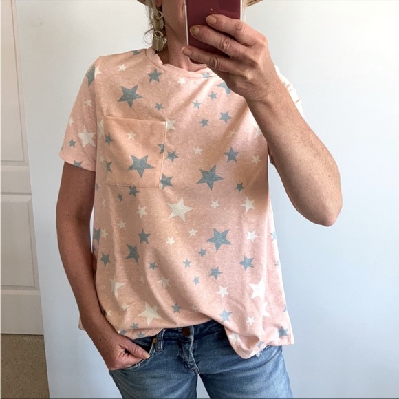 Short Sleeve Star Print Top - Picture 1 of 12
